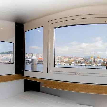 Exclusivas Vistas Al Mar En Casa Barco, Pleno Centro, Terraza, Parking * A Coruna