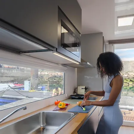 Exclusivas Vistas Al Mar En Casa Barco, Pleno Centro, Terraza, Parking *