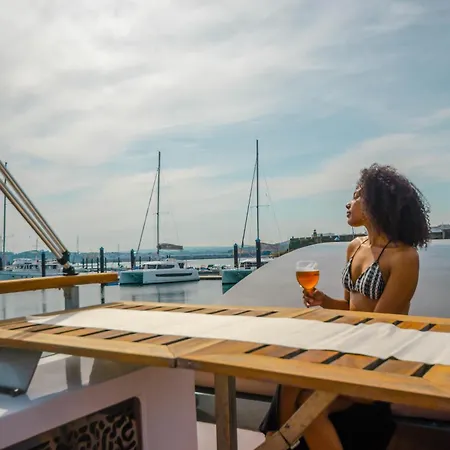 Exclusivas Vistas Al Mar En Casa Barco, Pleno Centro, Terraza, Parking * A Coruna