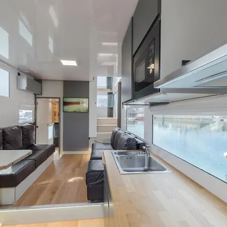 Exclusivas Vistas Al Mar En Casa Barco, Pleno Centro, Terraza, Parking Apartment *