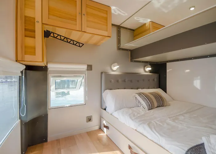 Exclusivas Vistas Al Mar En Casa Barco, Pleno Centro, Terraza, Parking * A Coruna