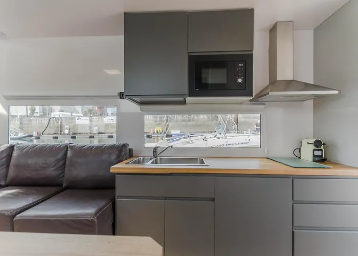 Exclusivas Vistas Al Mar En Casa Barco, Pleno Centro, Terraza, Parking Apartment *